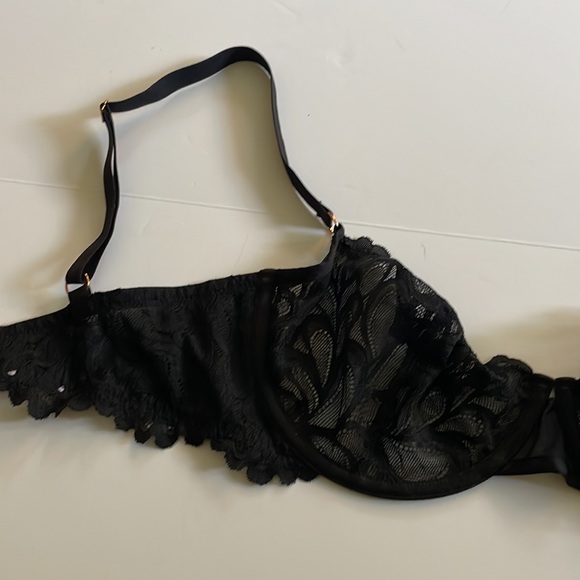 Savage X black lace underwire bra size 34DDD - Picture 4 of 7